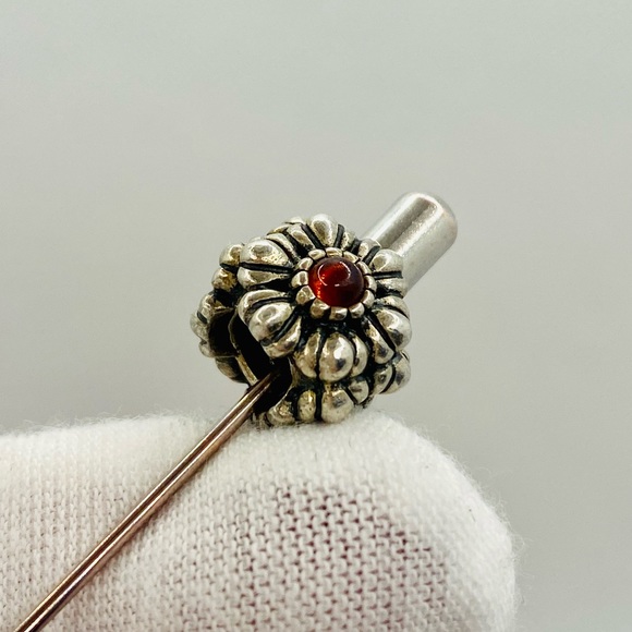 EUC Pandora 790580GR Sterling Silver January Birthday Blooms Charm w/ Garnet - Picture 4 of 14